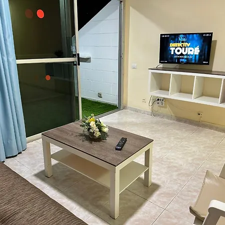 Anau- Playa - Yumbo Apartamento
