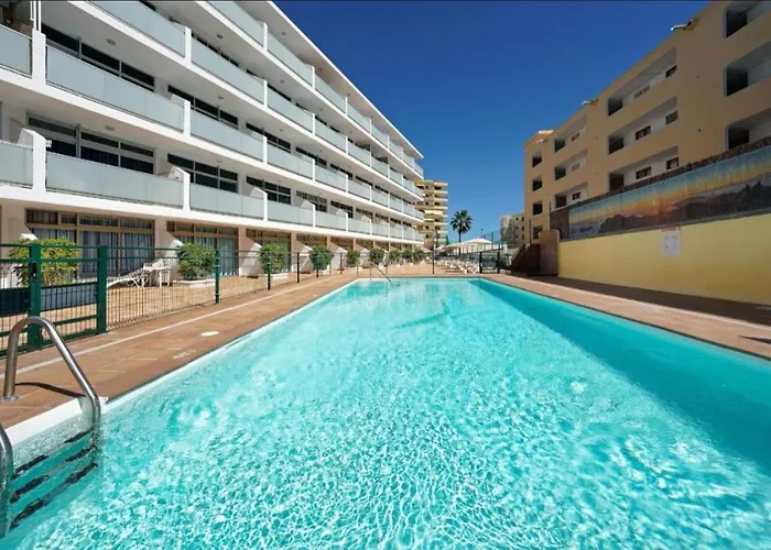 Anau- - Yumbo Playa del Inglés